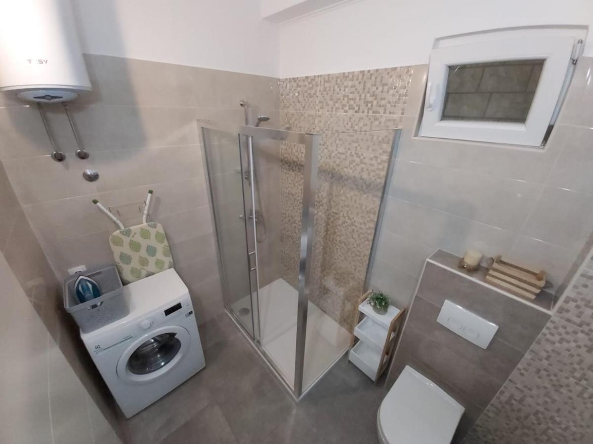 Guest House Adriatic Split Extérieur photo